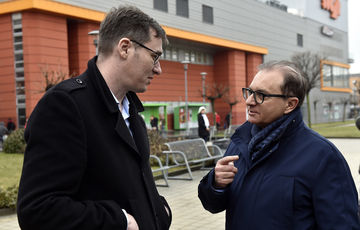 Lemondott Kar&aacute;csony Gergely, T&oacute;th Csaba &eacute;s Cseh Katalin a V&ouml;lner-&uuml;gy kirobban&aacute;sa ut&aacute;n