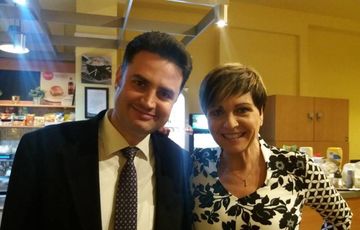 Kálmán Olga és MZP: a totális elvtelenség eddigi útja az SZDSZ-től a kokárdán és az MDF-en át Gyurcsányig
