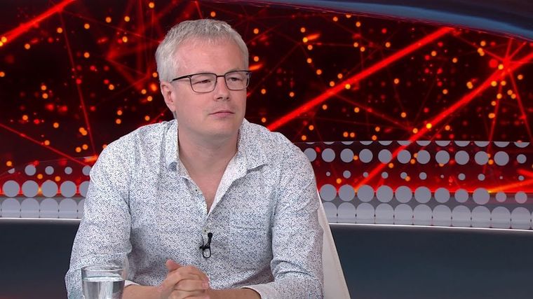 Pulai összehozta minden idők egyik legérdektelenebb közvélemény-kutatását