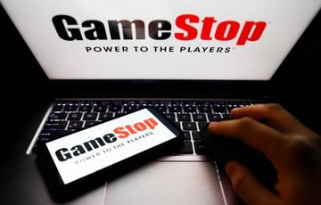 GameStop: A nyomorgó kisember digitális forradalma a Wall Street-i bálnák ellen