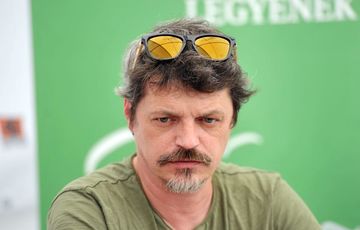 Erdélyi oknyomozó: a szavazatégetés egy rosszul végrehajtott ellenzéki akciónak tűnik